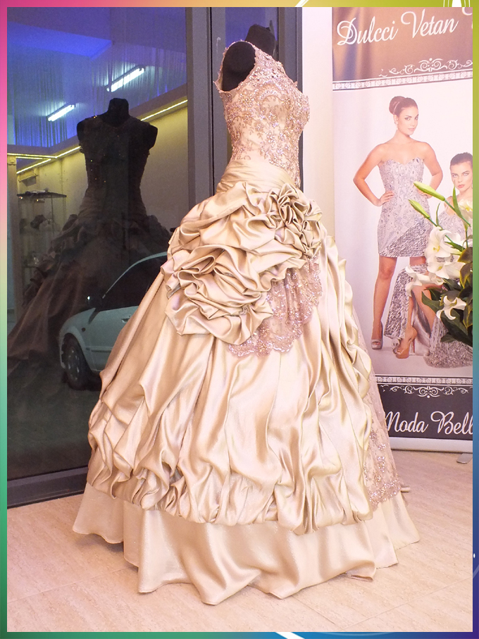 صالون وفاء وهويدا للعرائس